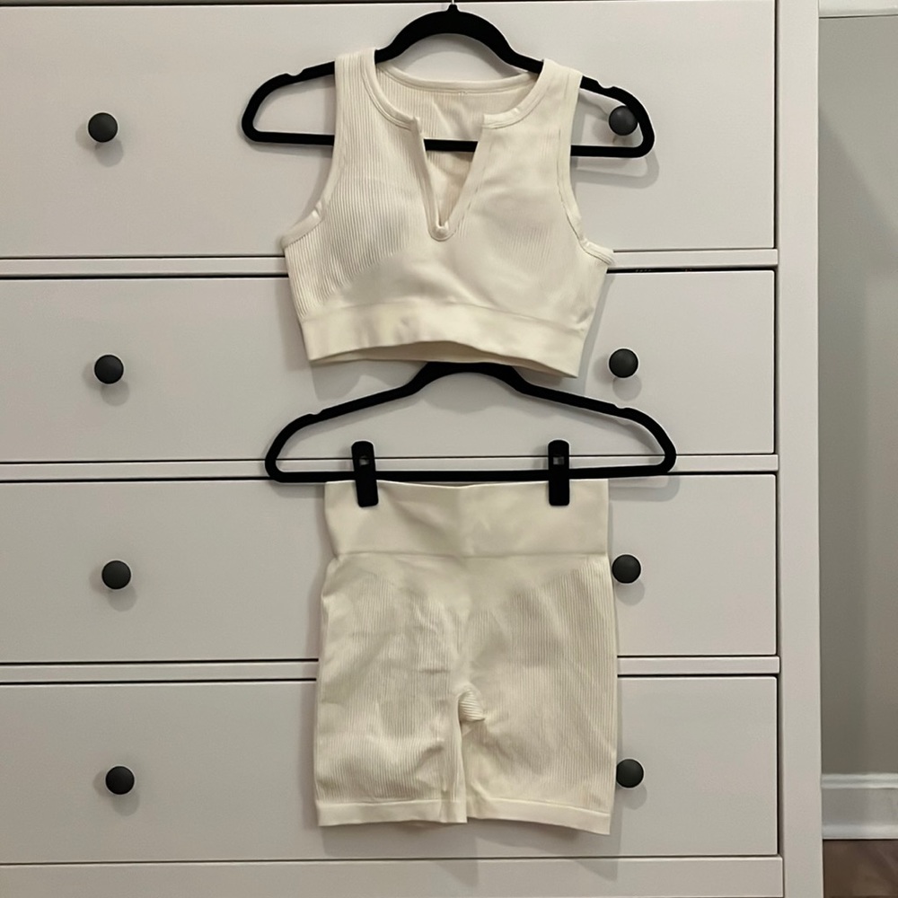 Off white matching workout bra and shorts workout set